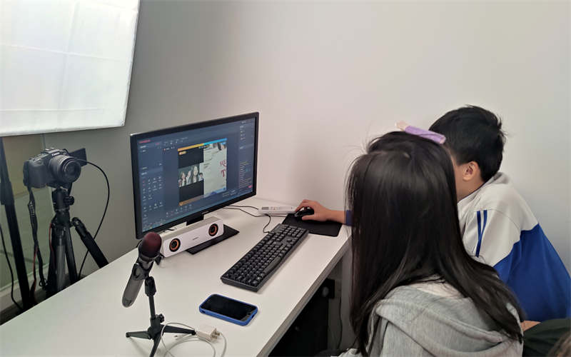 從課堂到直播間—我校以賽促學探索電商人才