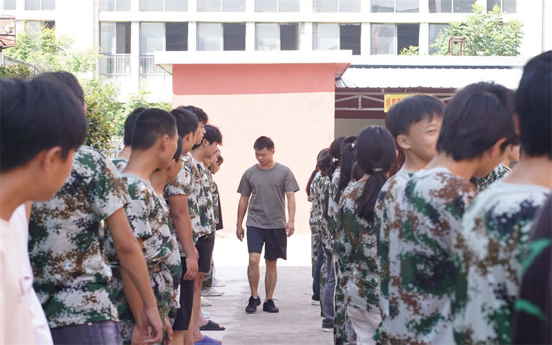 在吉安理工夏令營(yíng)，把每個(gè)日夜都過(guò)成青春限